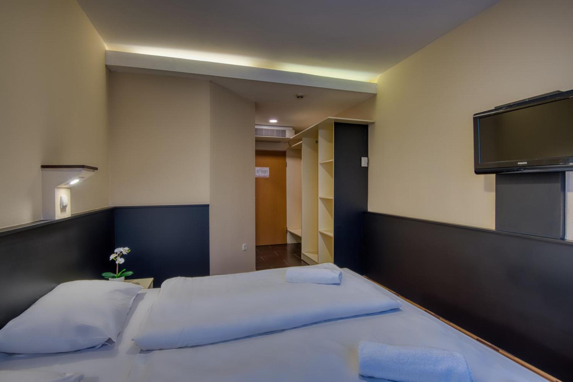 City Budget Hotel Budapeszt Zewnętrze zdjęcie