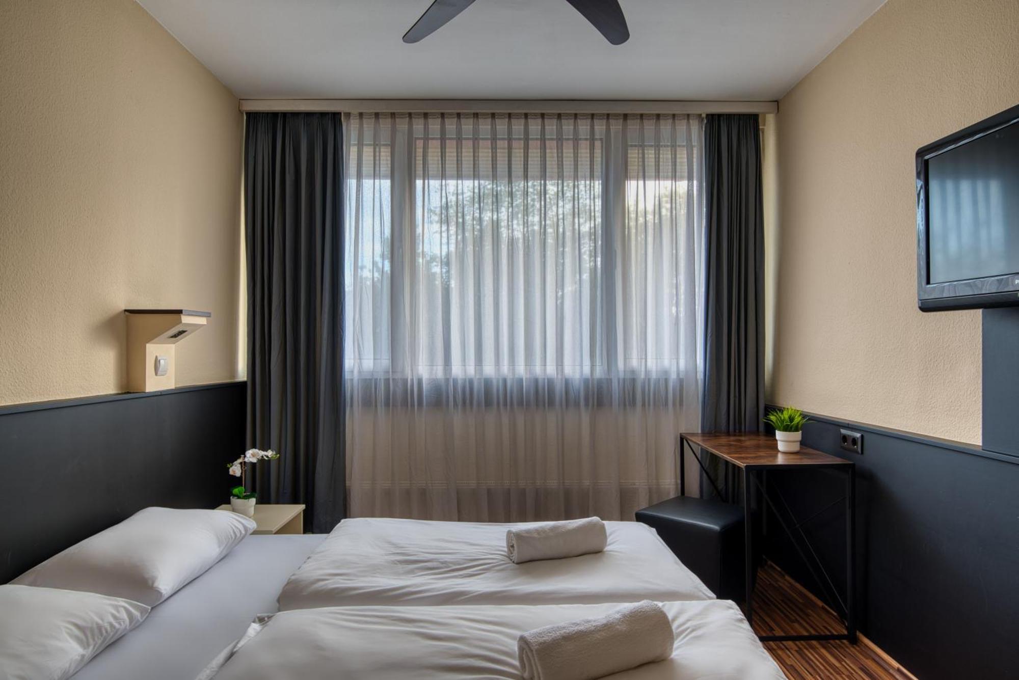 City Budget Hotel Budapeszt Zewnętrze zdjęcie