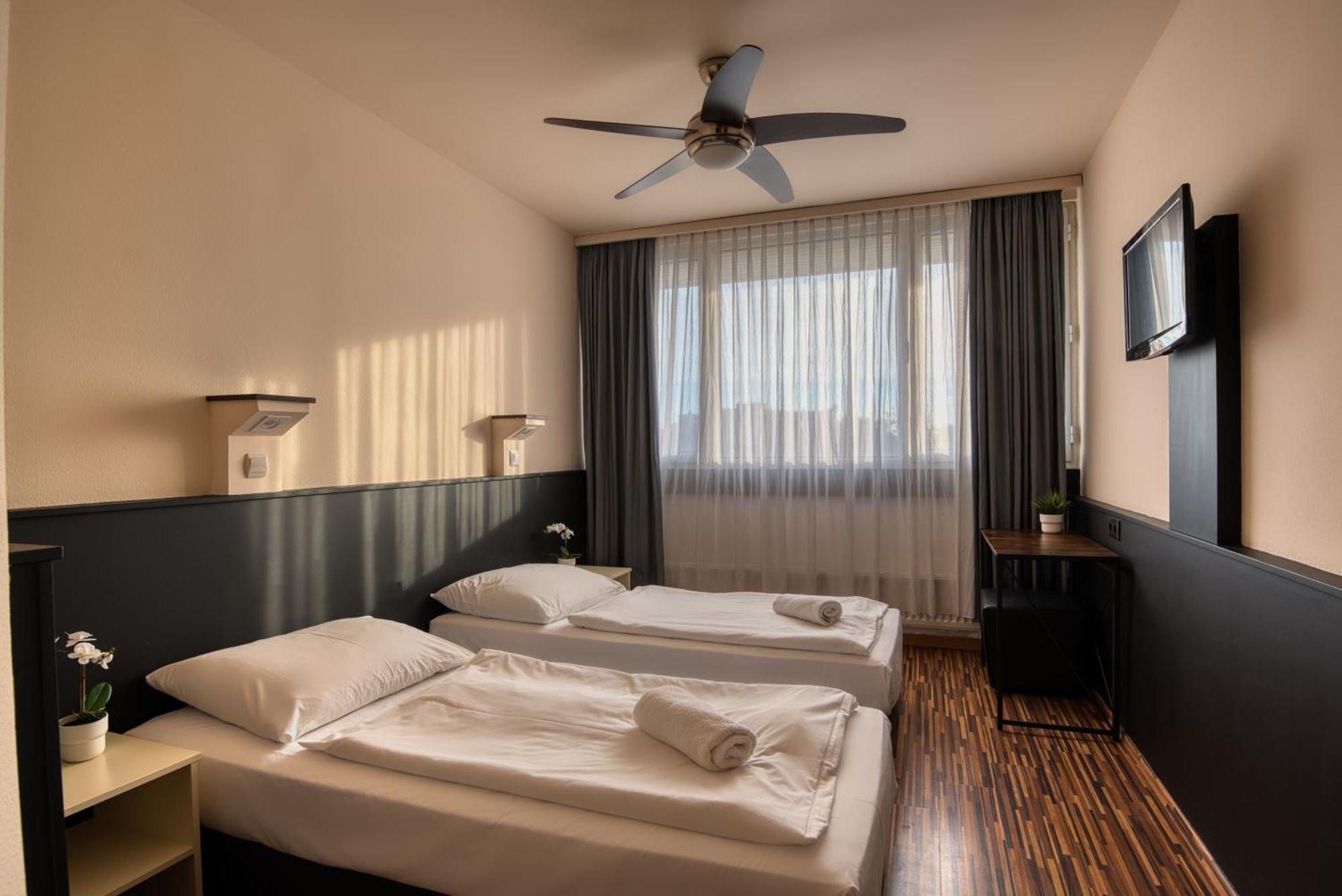 City Budget Hotel Budapeszt Zewnętrze zdjęcie